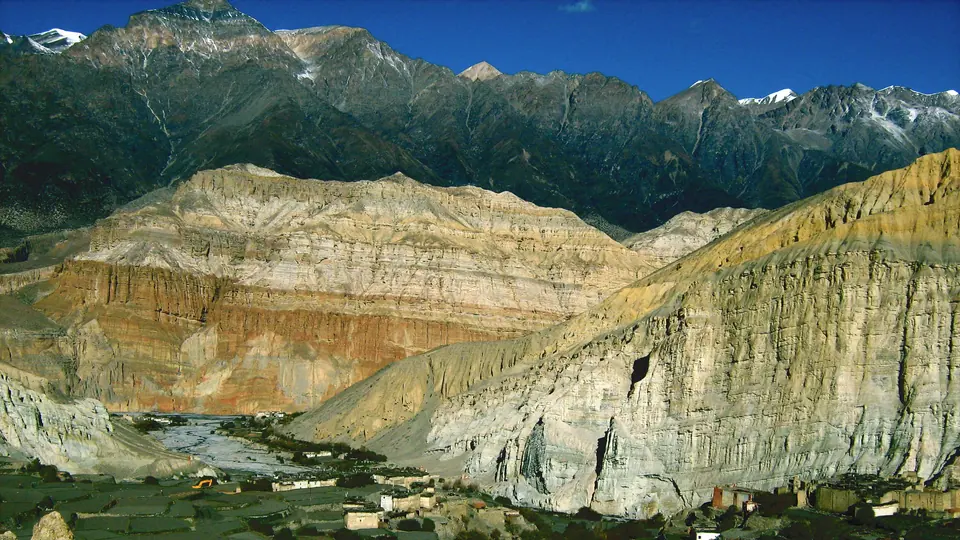 Coloured cliffs of the Mustang canyon